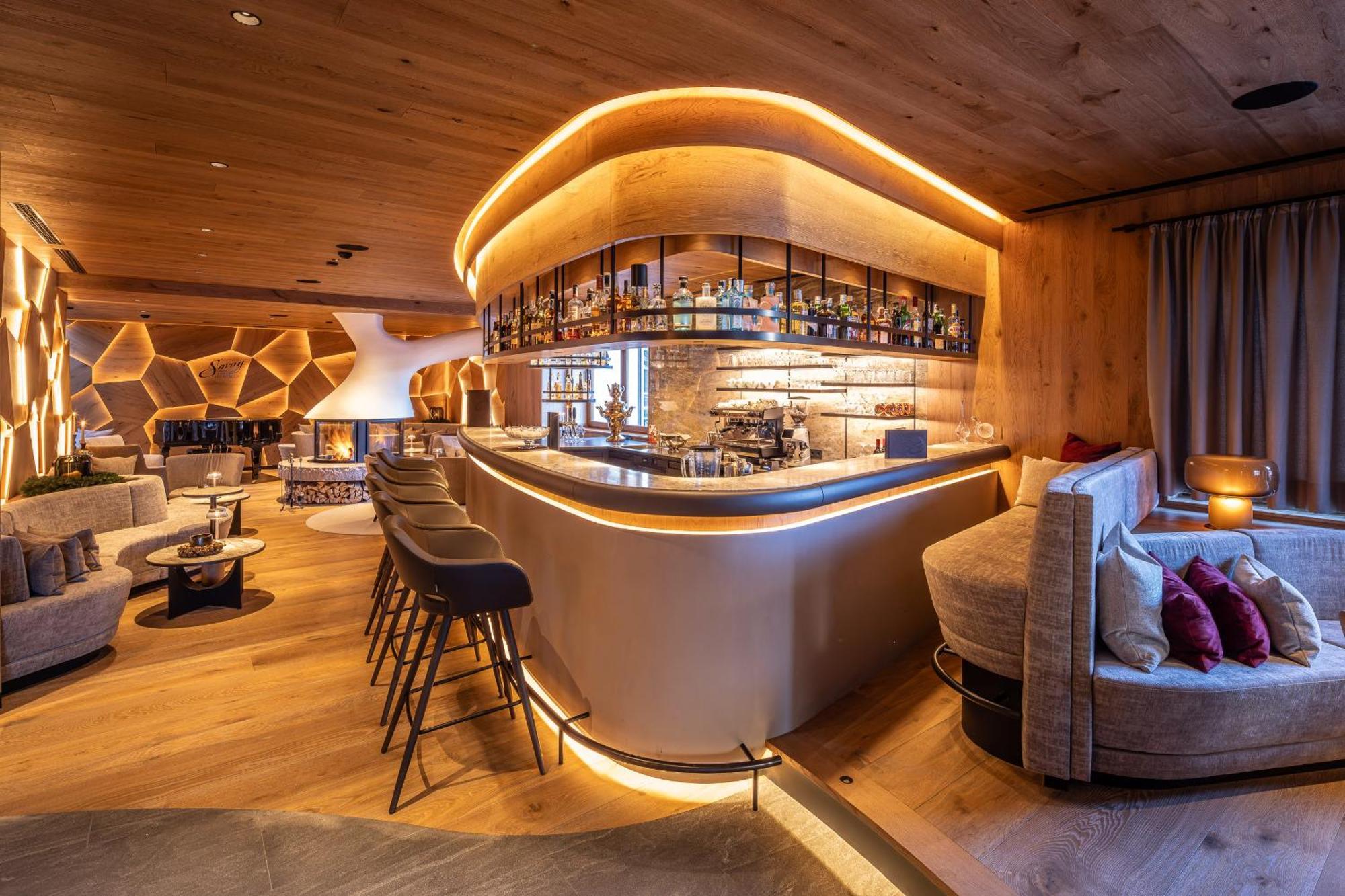 Savoy Dolomites Luxury & Spa Hotel 셀바디발가르디나 외부 사진